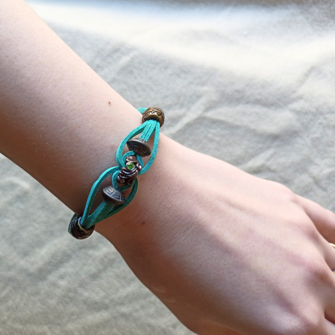 Bracelet Faux suede green