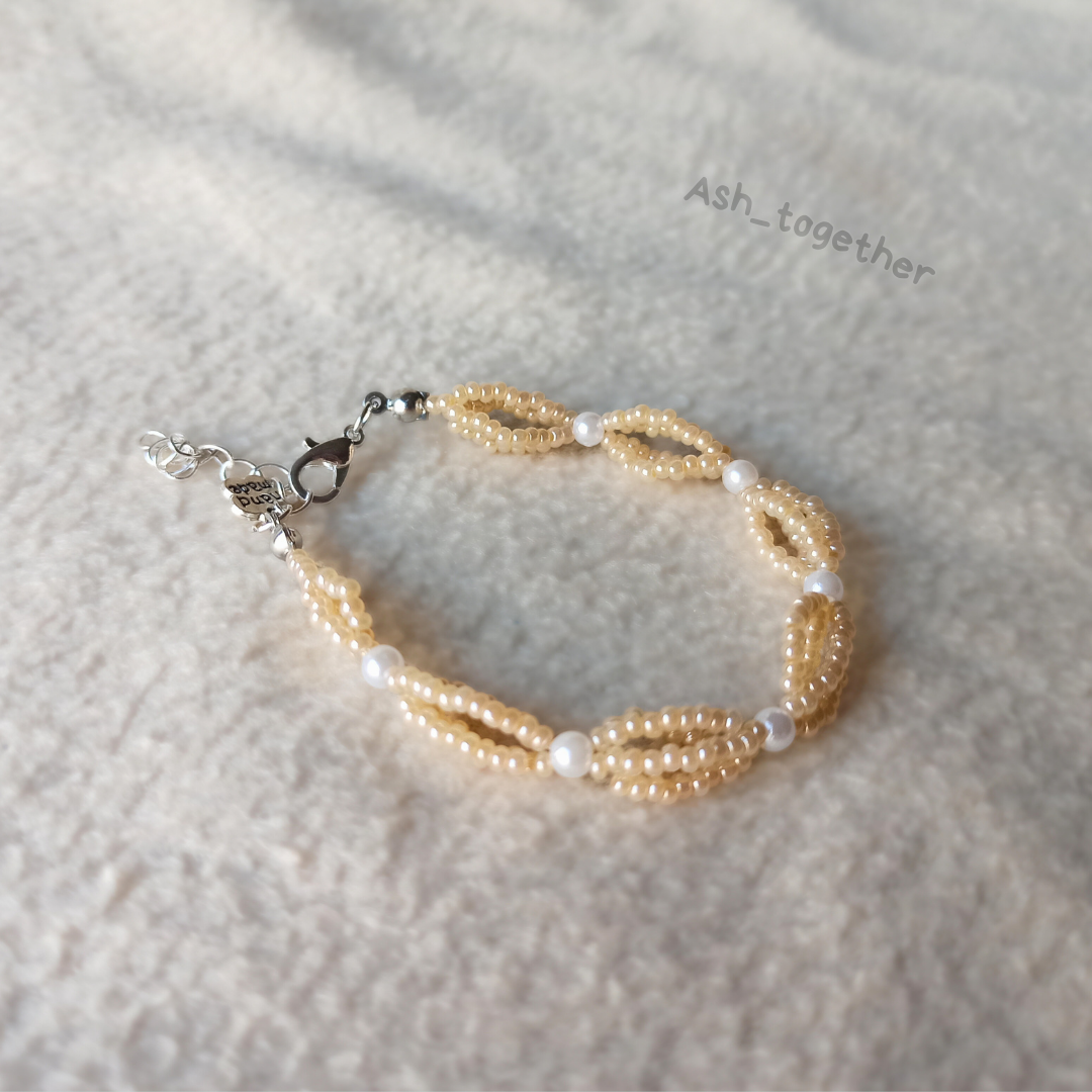 Bracelet Seed beads (beige)