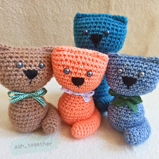 Amigurumi kittens