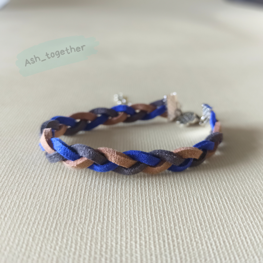 Bracelets Braid (faux suede, different colors)